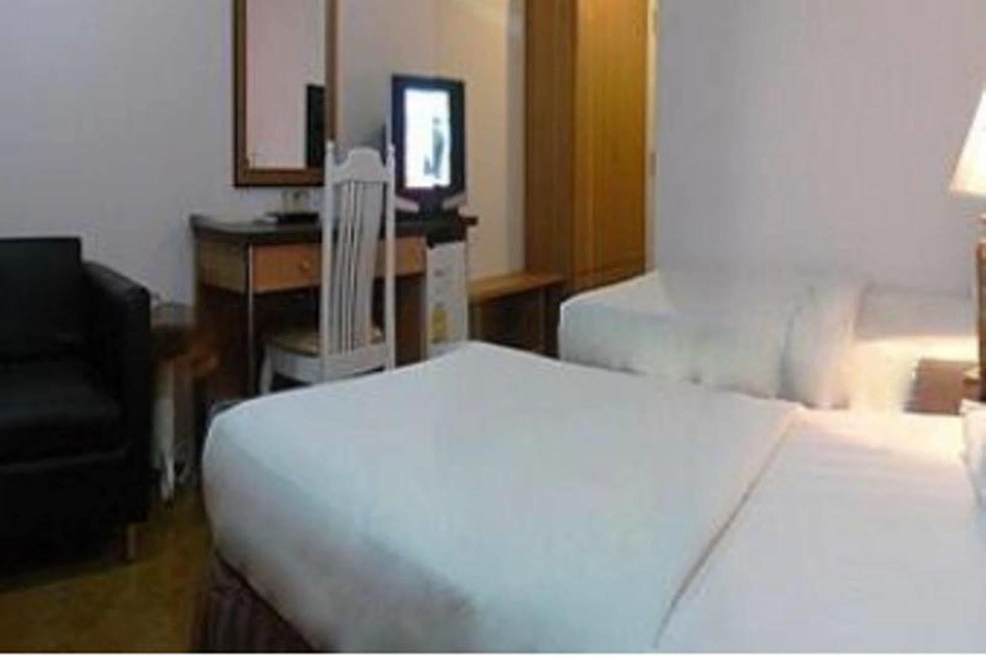 Thai Inter Hotel Nakhon Ratchasima Exterior photo